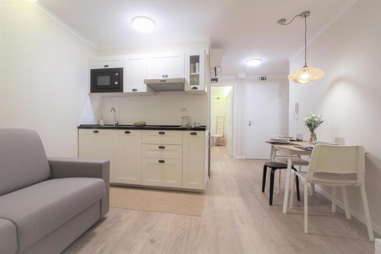 Sal & Mar Apartments Piran Bagian luar foto